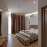Отель Keos 3*