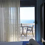 Hotel Keos 3*
