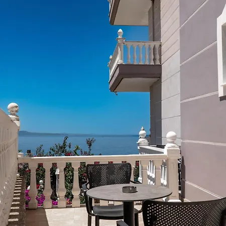Keos 3* Sarandë