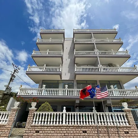 Hotel Keos 3*